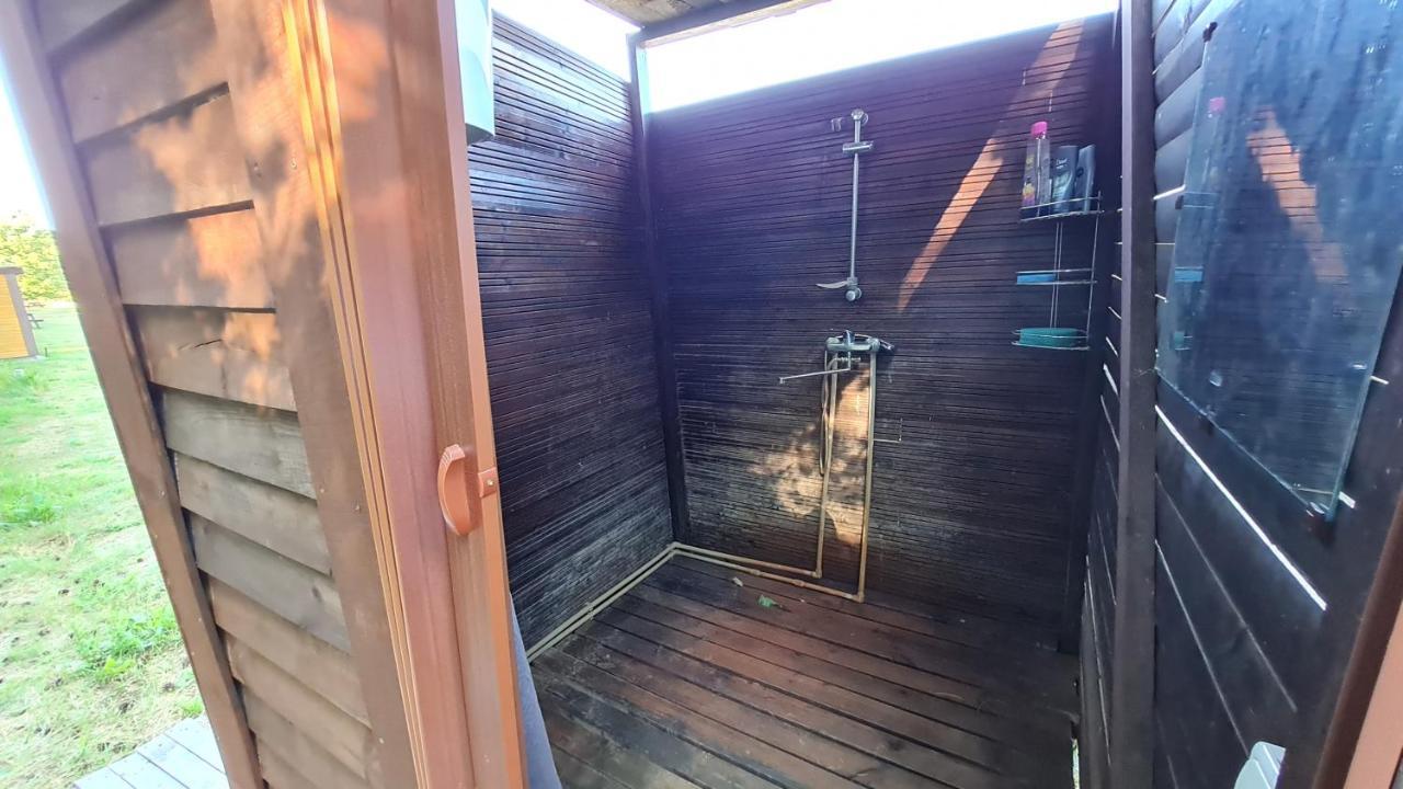 Sp Camping Spares Prieduli Nīca Exteriör bild