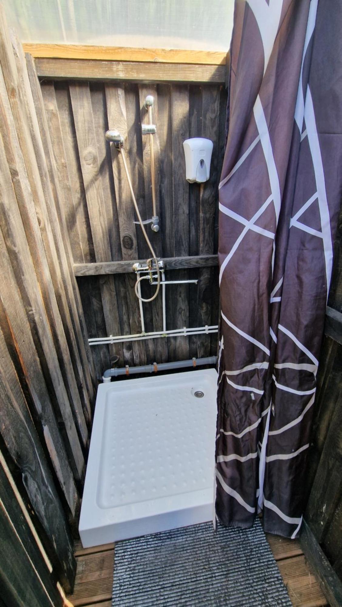 Sp Camping Spares Prieduli Nīca Exteriör bild