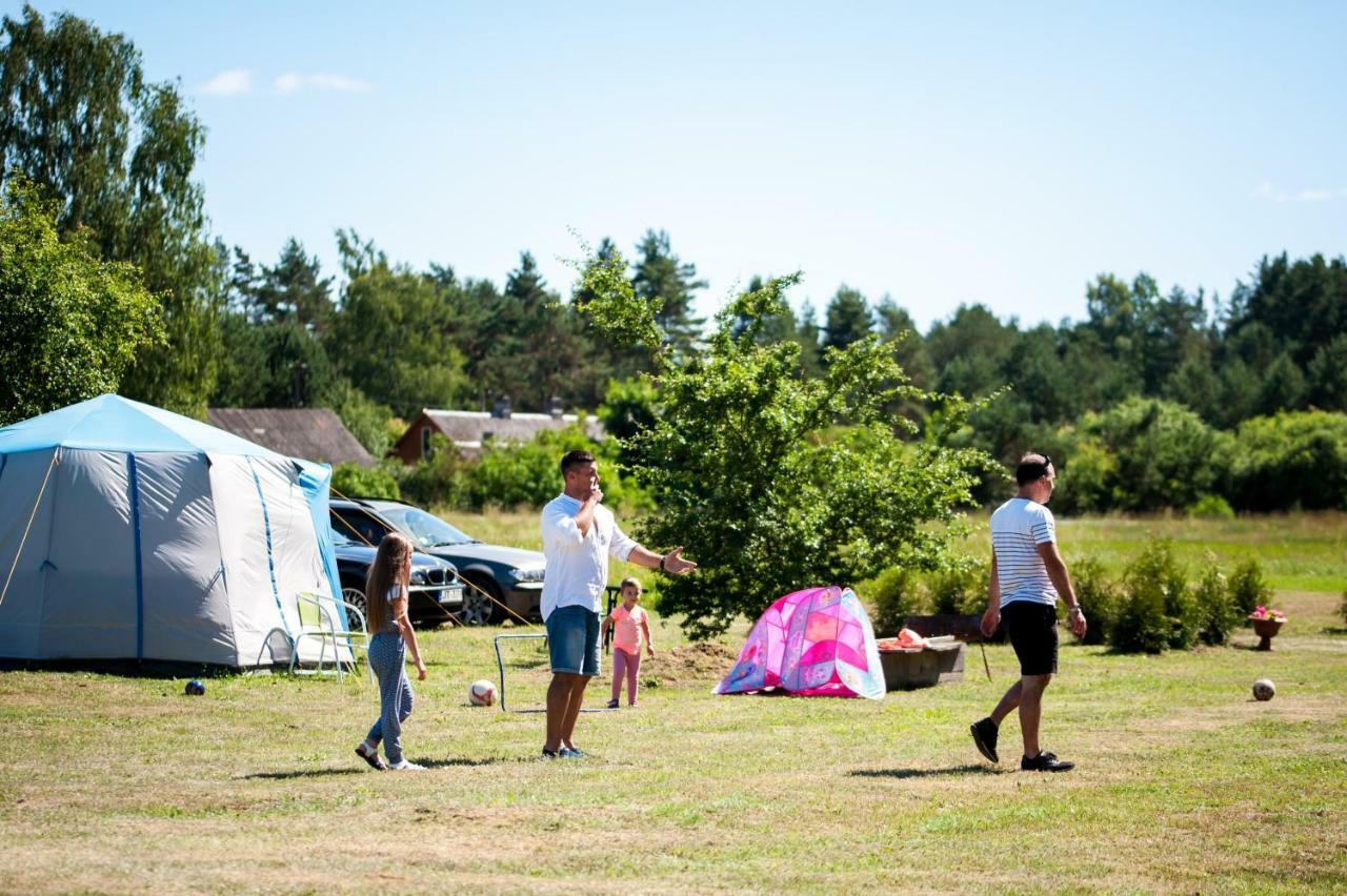 Sp Camping Spares Prieduli Nīca Exteriör bild